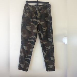 American eagle mom jeans womens sz 4 green camo high-rise ankle stretch corduroy